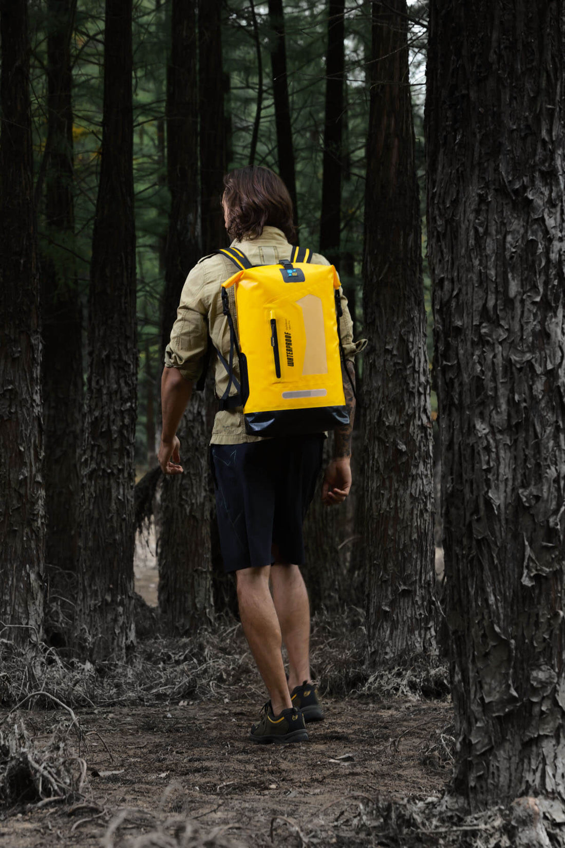 How to Choose the Best Waterproof Dry Bag: A Complete Guide for Hiking, Kayaking, Camping & Travel